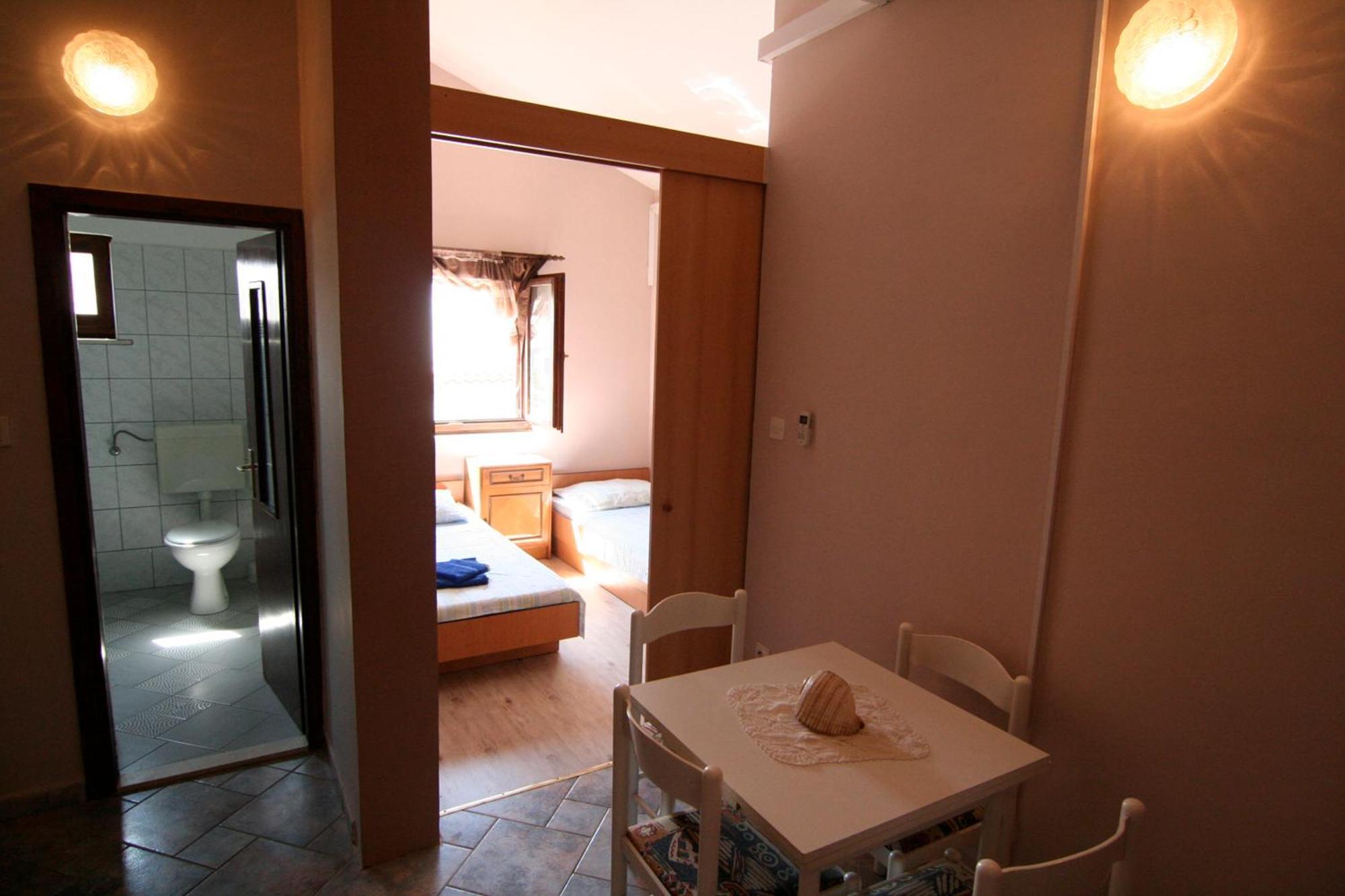 Apartments Marta تروغير الغرفة الصورة